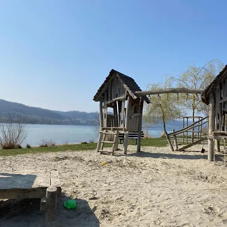 Casa vacanze Ferienwohnung Seeorchidee Hori Wangen (Ohningen)